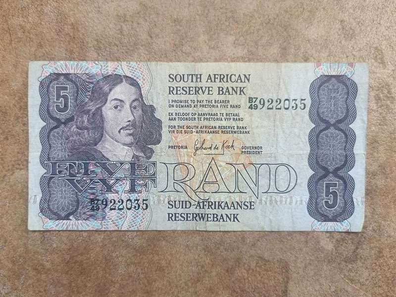 5 x South Africa R5 Old Notes, Van Riebeck, Circulated
