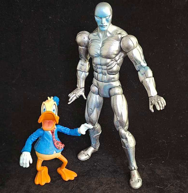 ToyBiz Marvel Legends Silver Surfer with Howard the Duck