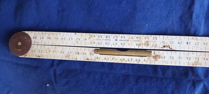 Vintage ruler with level