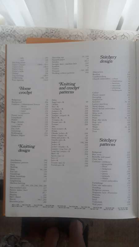 CRAFT BOOKS SET - 1970`S COMPLETE GOLDEN HANDS NO 1 - 18 KNITTING, CROCHET, DRESS MAKING ECT