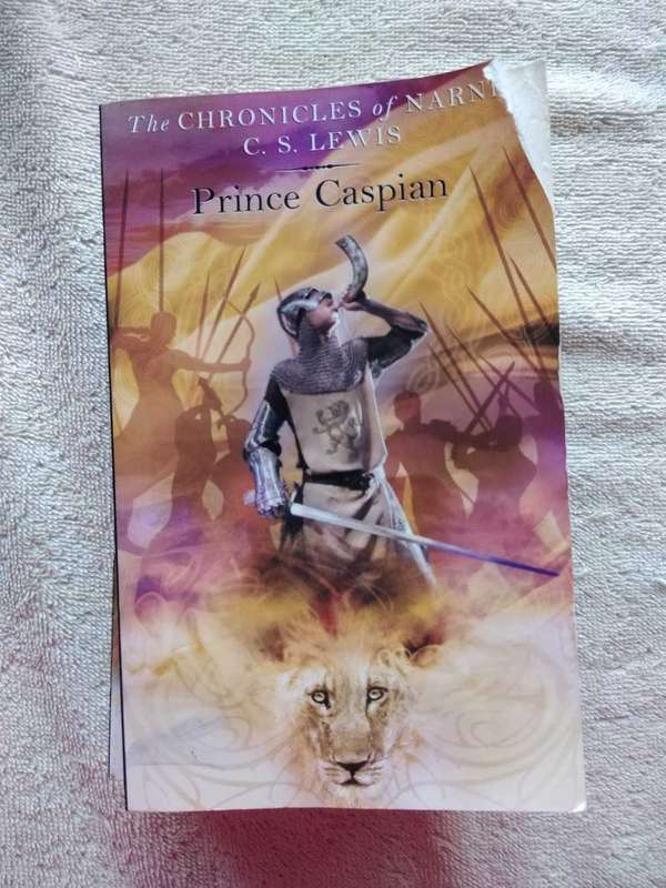 C. S. Lewis The Chronicles of NARNIA box set