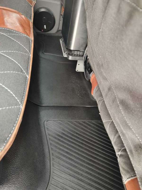 Toyota Landcruiser 79/76 Heavy Duty Moulded Mats