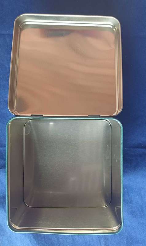 Lipton tin