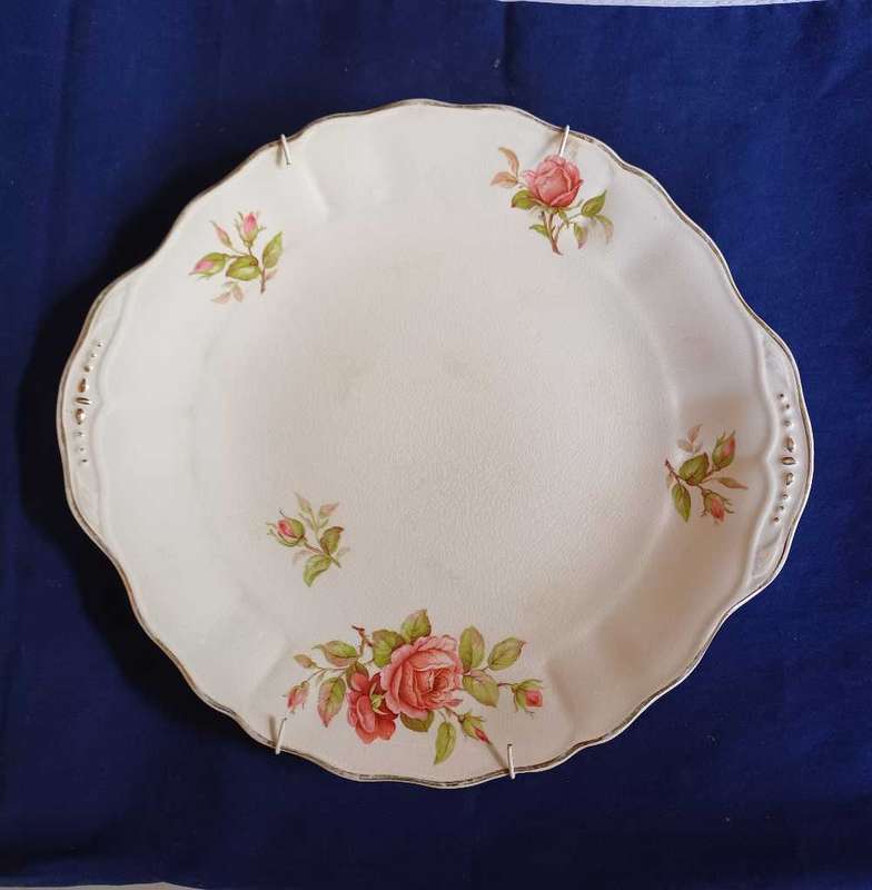 Vintage Marlborough Grindley England cookie plate
