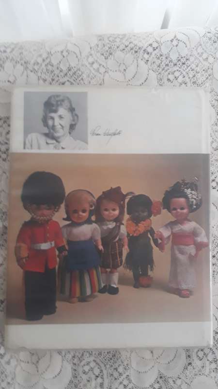 CRAFT BOOK -  1970'S BOOK ON KNITTING FOR DOLLS OF THE WORLD BY FRAN WESTFALL