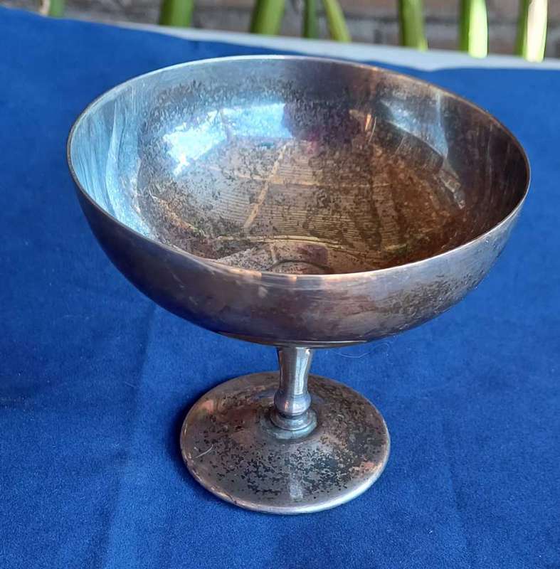 Vintage SP on C goblet/glass