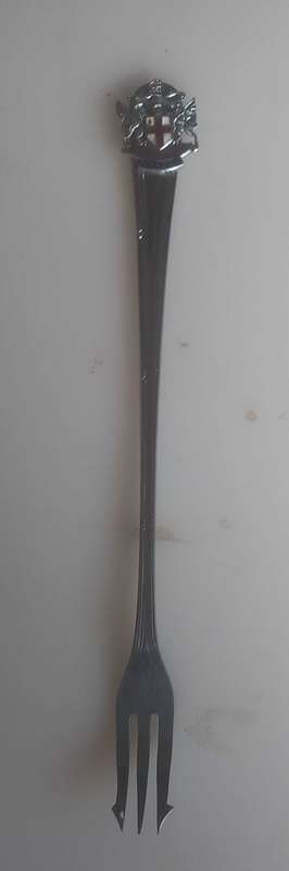 London souveneir fork