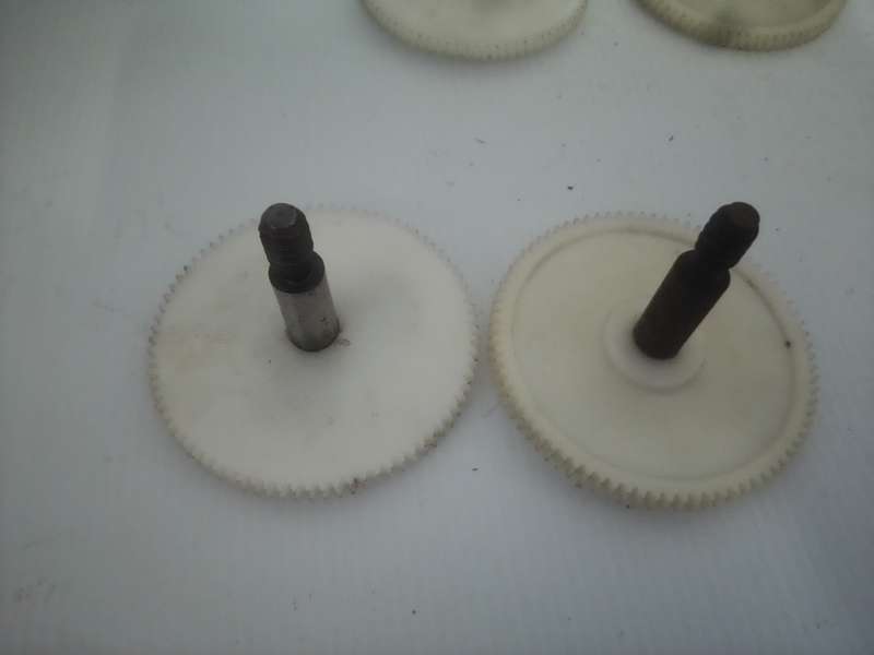 HOOVER CARPET SHAMPOOER POLISHER DRIVE GEARS