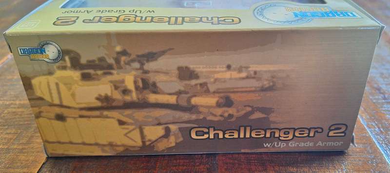 Dragon Armour 60044 challenger 2 with up grade Armour Tank