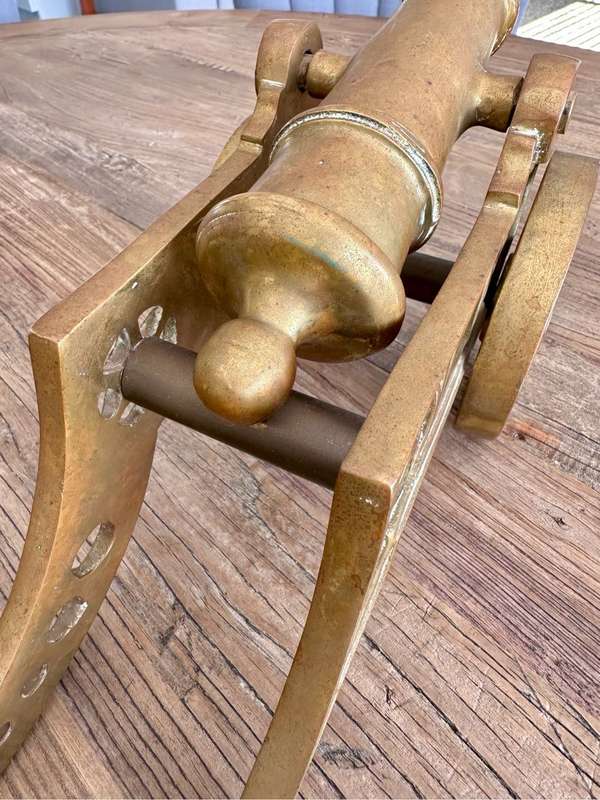 Large Brass Canon (46cm & 6.6kg)