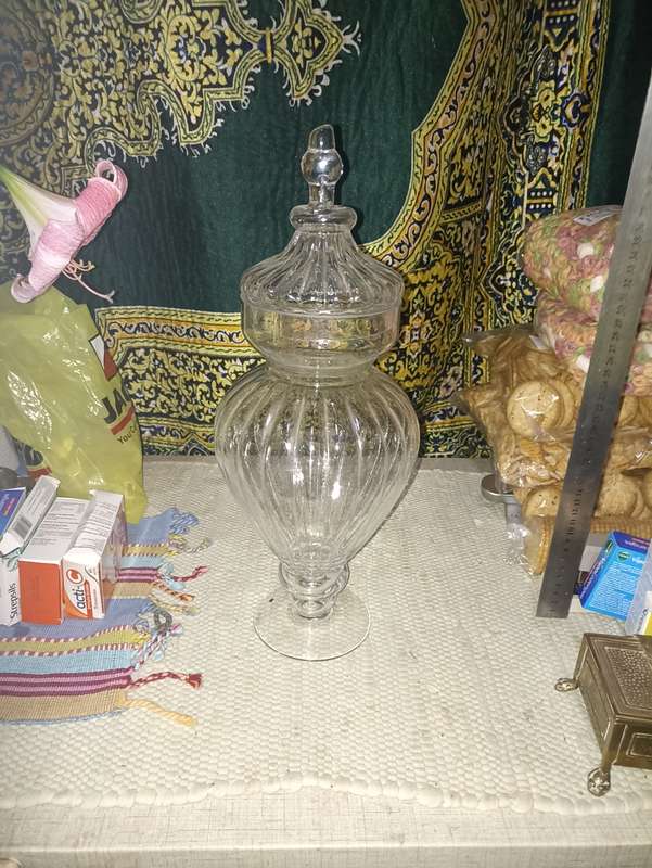 Vintage glass cookie Jar