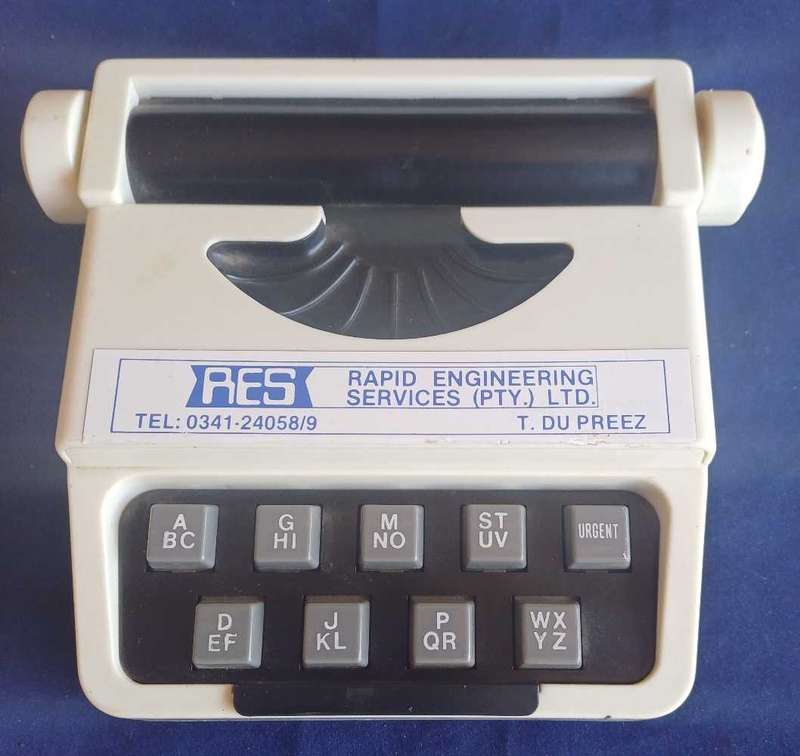 Vintage phonedex typewriter telephone index push button directory 1986