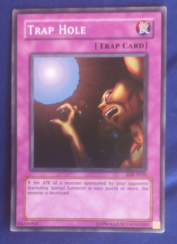 Yu-Gi-Oh! Trap hole card