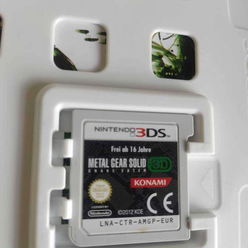 Metal Gear Solid 3D Snake Eater Nintendo 3ds