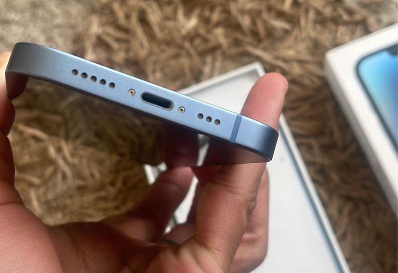 iPhone 14 128GB BLUE COLOR