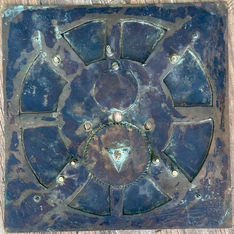 JOHN WYLDE NOTTINGHAM Large Heavy Brass Clock Face/Dial circa 1700s (31cmx31cm)
