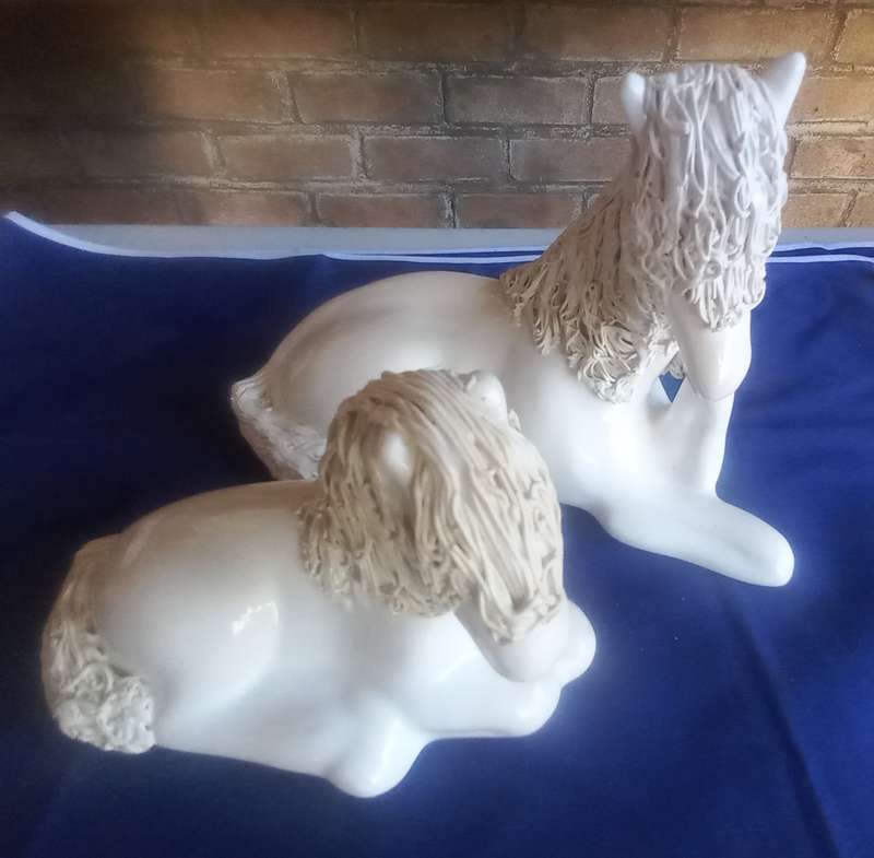 2 x Horse figurines
