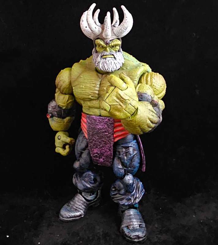 ToyBiz Marvel Legends Maesto