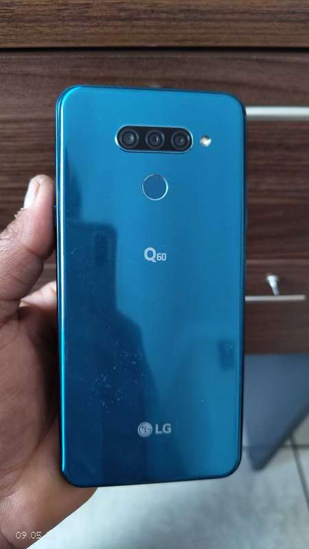 LG Q60 64GB Single SIM Blue Color ( pre owned)