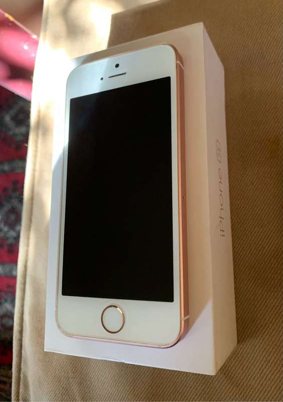 iPhone SE