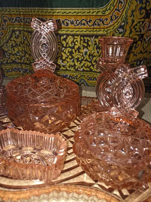 Carnival vintage dressing set