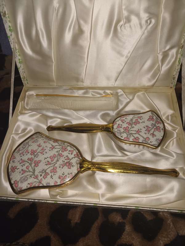 Sonata brush set vintage