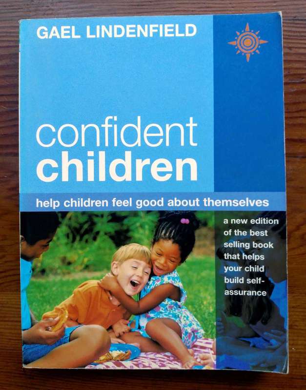 Confident Children by Gael Lindenfield