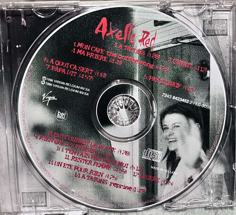 Axelle Red - A Tatons (7243 8423452 2)