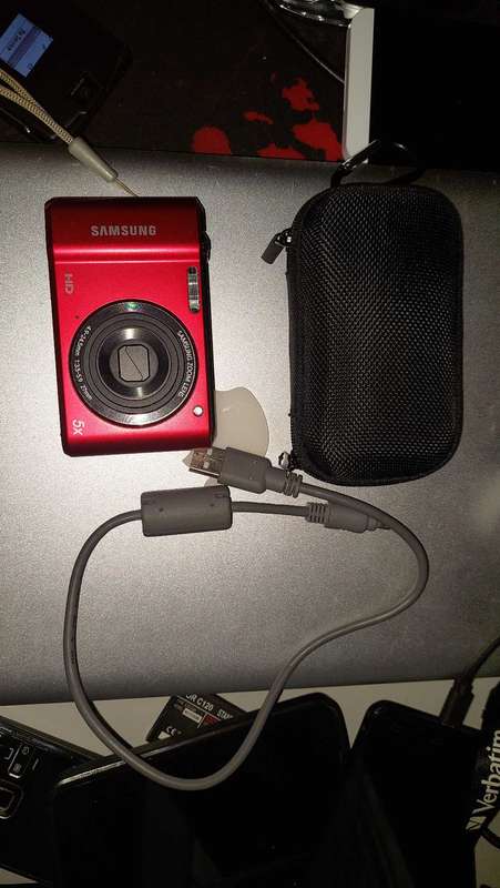 Samsung es90 14.2mp camera