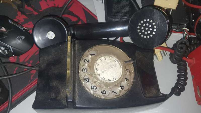 2 x Old telephone land-line phones