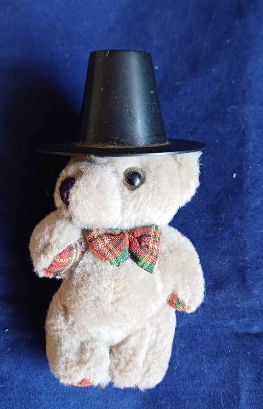 Small soft toy