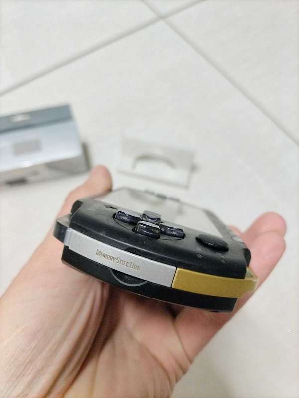 Monster hunter psp 3000 V3 console  Japan only
