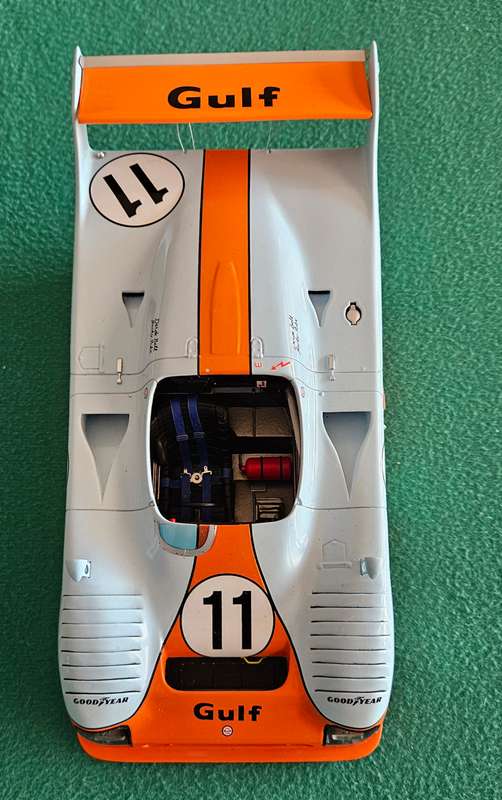 Gulf Mirage GR8 #11 Le Mans Winner 1975 - 1/18 Spark