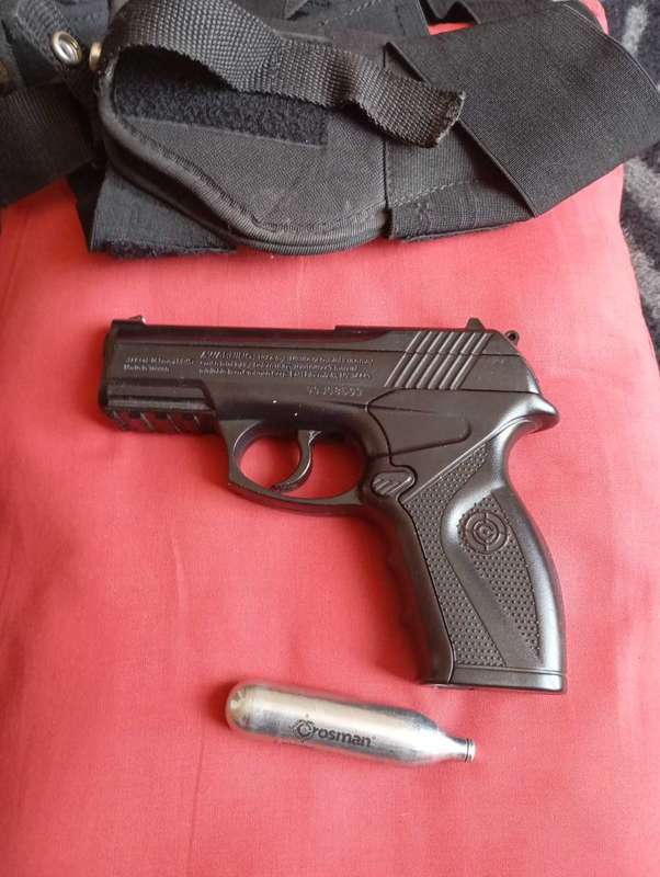 Crosman® C11 Semi-Auto CO2 Air Pistol (BB) with Leg Holster