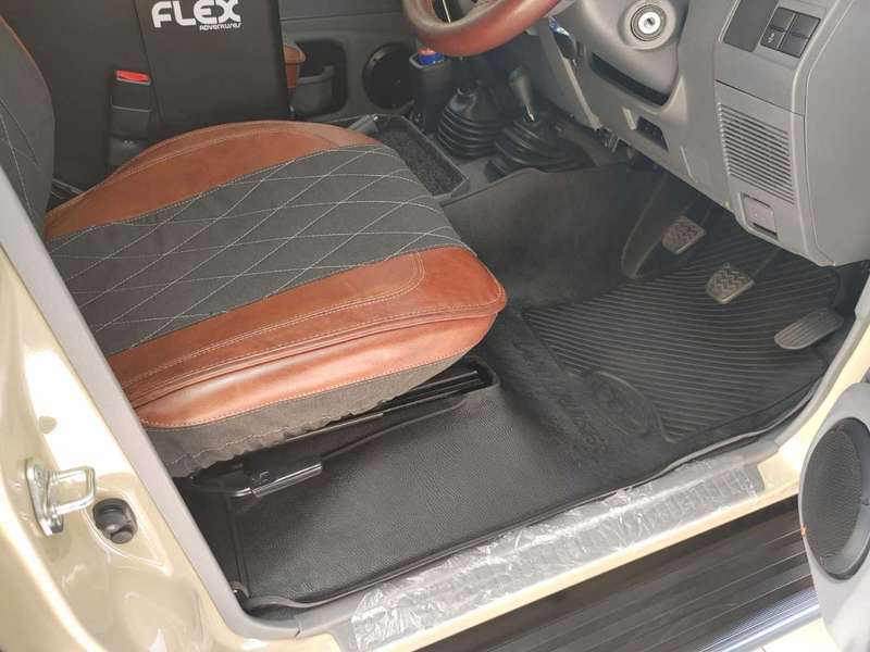 Toyota Landcruiser 79/76 Heavy Duty Moulded Mats