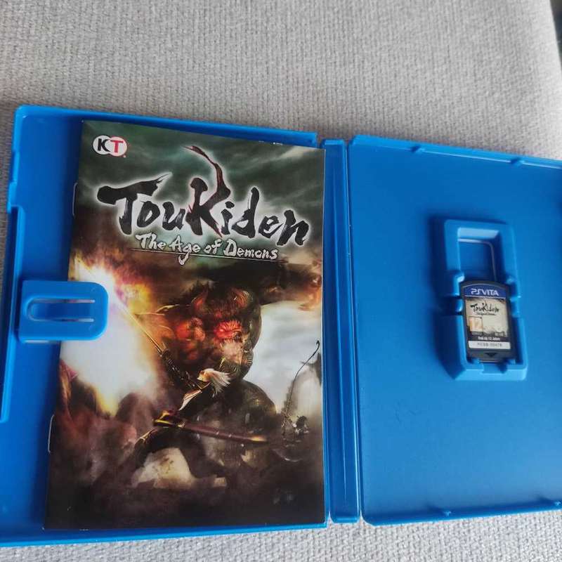 Toukiden :The age of Demon`s Ps Vita