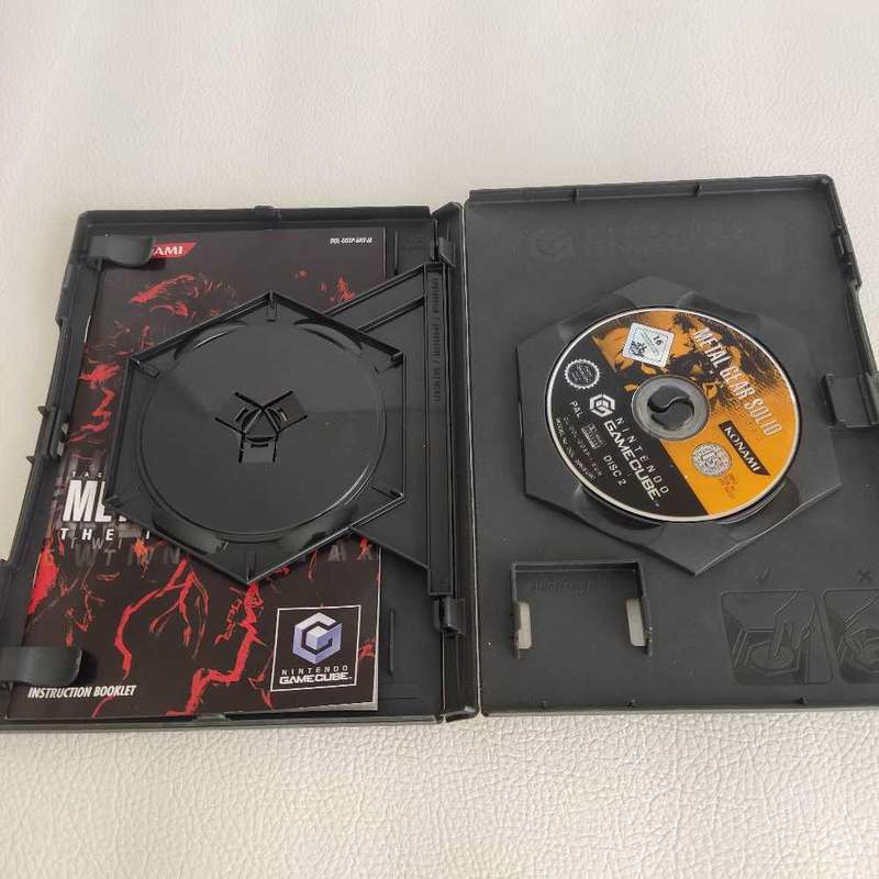 Metal Gear Solid The Twin Snakes Nintendo GC Pal