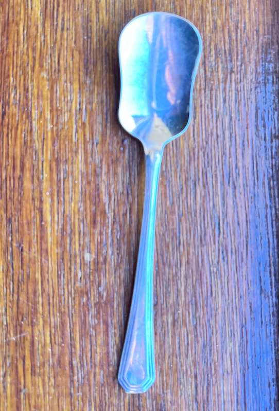 Sheffield epns A1 sugar spoon