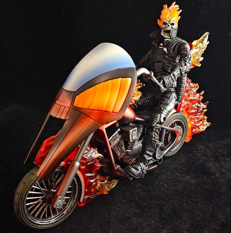 ToyBiz Marvel Legends Ghost Rider (Johnny Blaze)