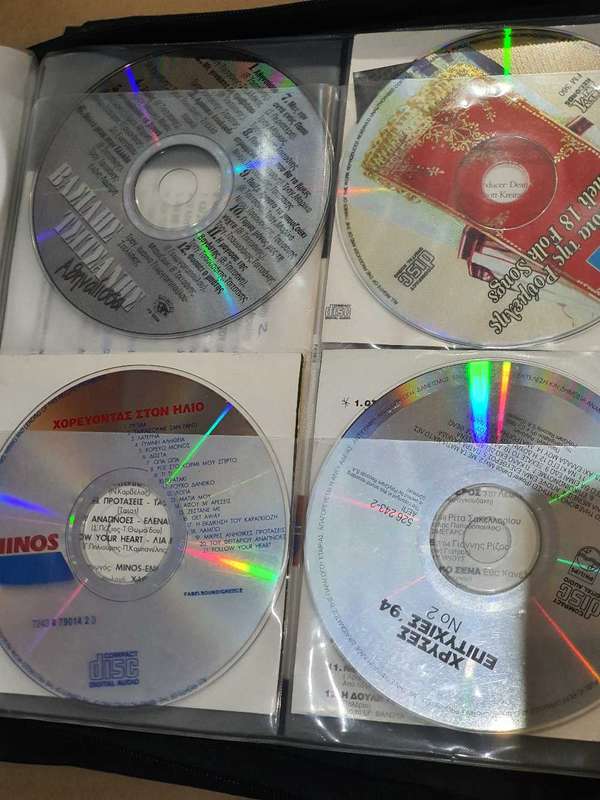 80+ Greek cd`s in Pouch