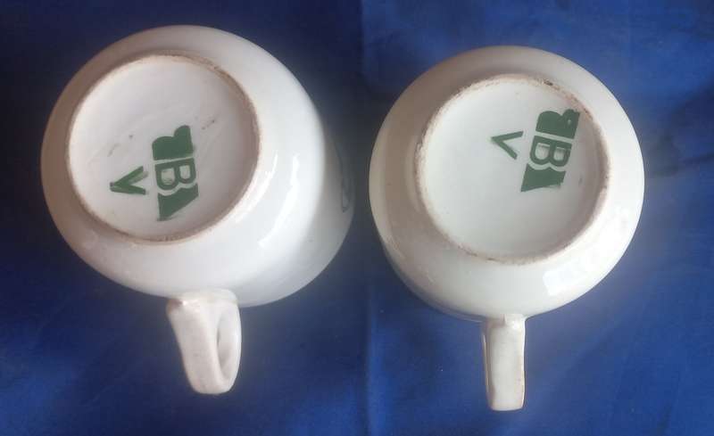 2 x Swartruggens hotel cups