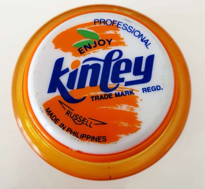 VINTAGE YO-YO  - BRIGHT ORANGE KINLEY - ORIGINAL RUSSELL - SEALED