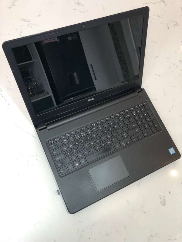 Dell Inspiron 15-4557