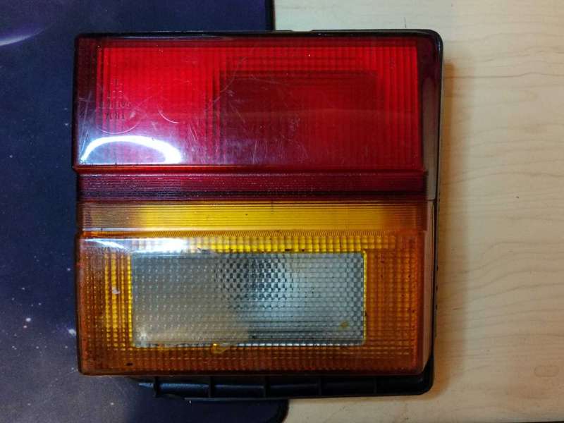 Tail Light Assemblies for 1987 Audi 5000