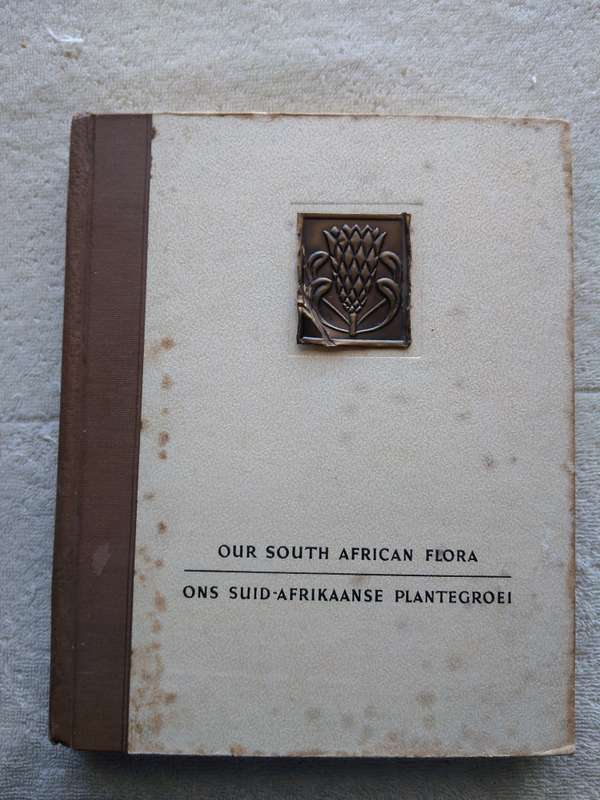Cigarette card books - Our South African national National Parks, Flora and Birds
