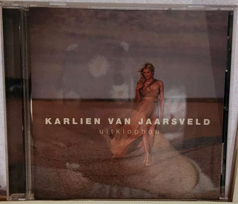 Karlien Van Jaarsveld Uitklophou   651