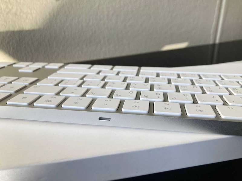 Genuine Apple Magic Keyboard with Numeric Keypad - Traditional Chinese