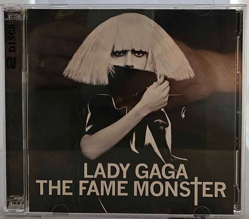 Lady Gaga The Fame Monster 1462