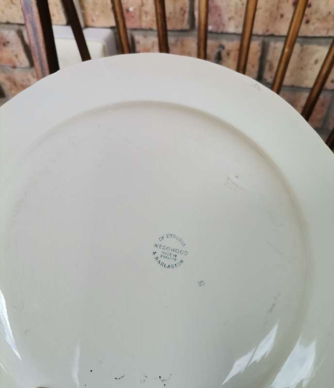 Antique Gravy Boat and Plates (Queensware)