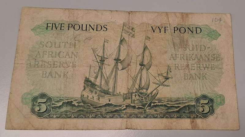 2 April 1952 FIVE Pounds MH de Kock C/18 984313
